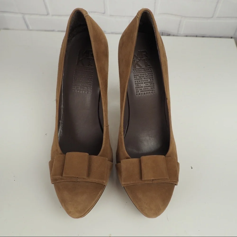 MRKT Claire 7 cafe au lait suede bow platform pump